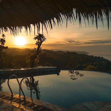 Ama Awa Resort Kemadang Экстерьер фото